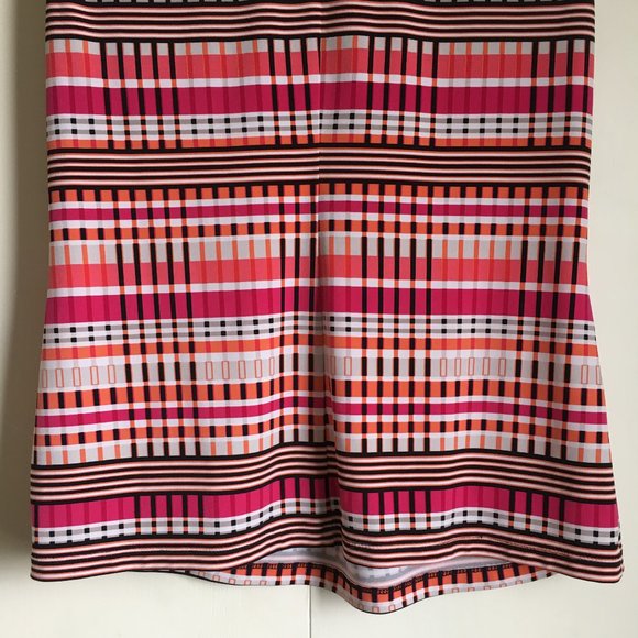 Calvin Klein Retro Geometric Print Pleated Stretchy Tank Top - Picture 8 of 14